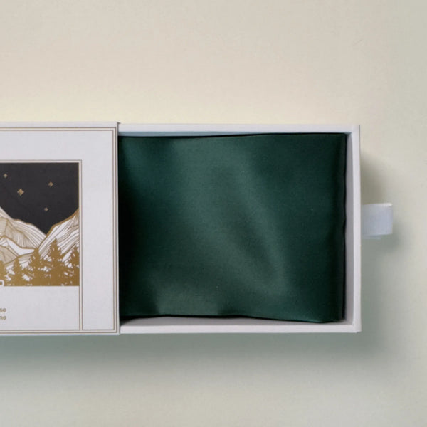 Față de Pernă din Mătase