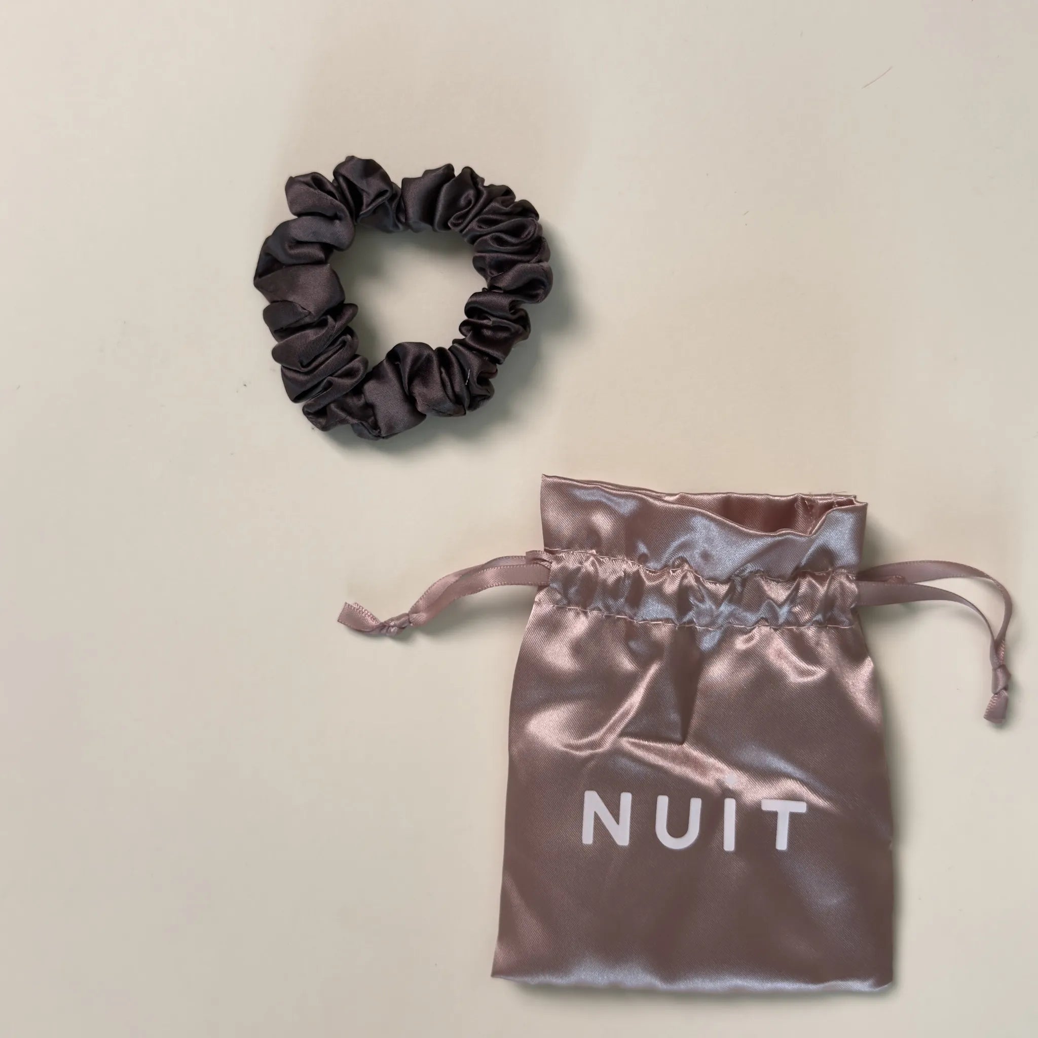 Elastic de păr din Mătase