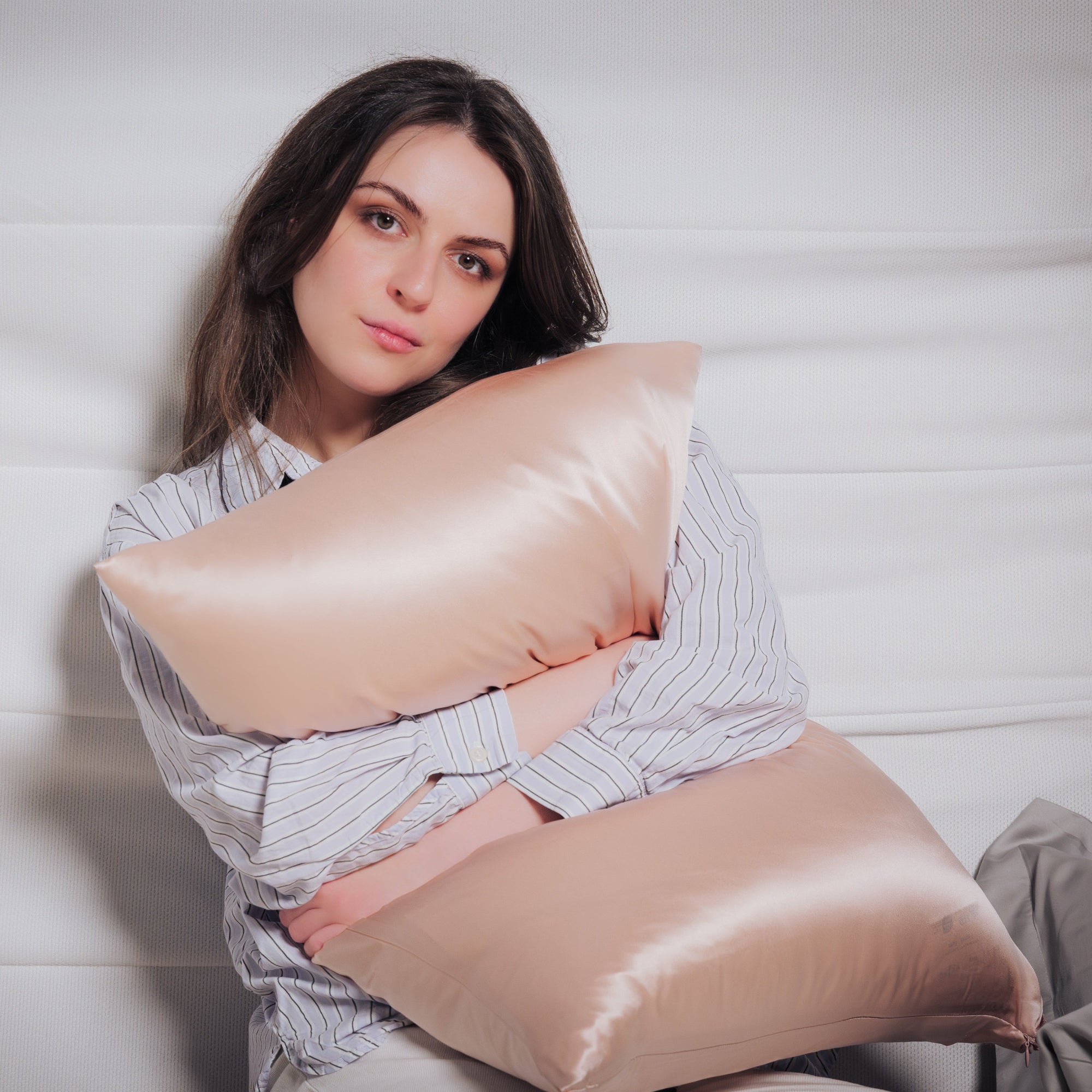 Față de Pernă din Mătase