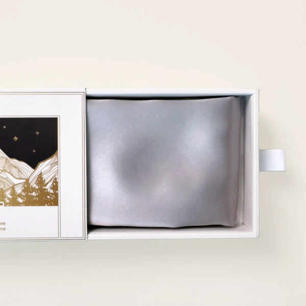 Față de Pernă din Mătase