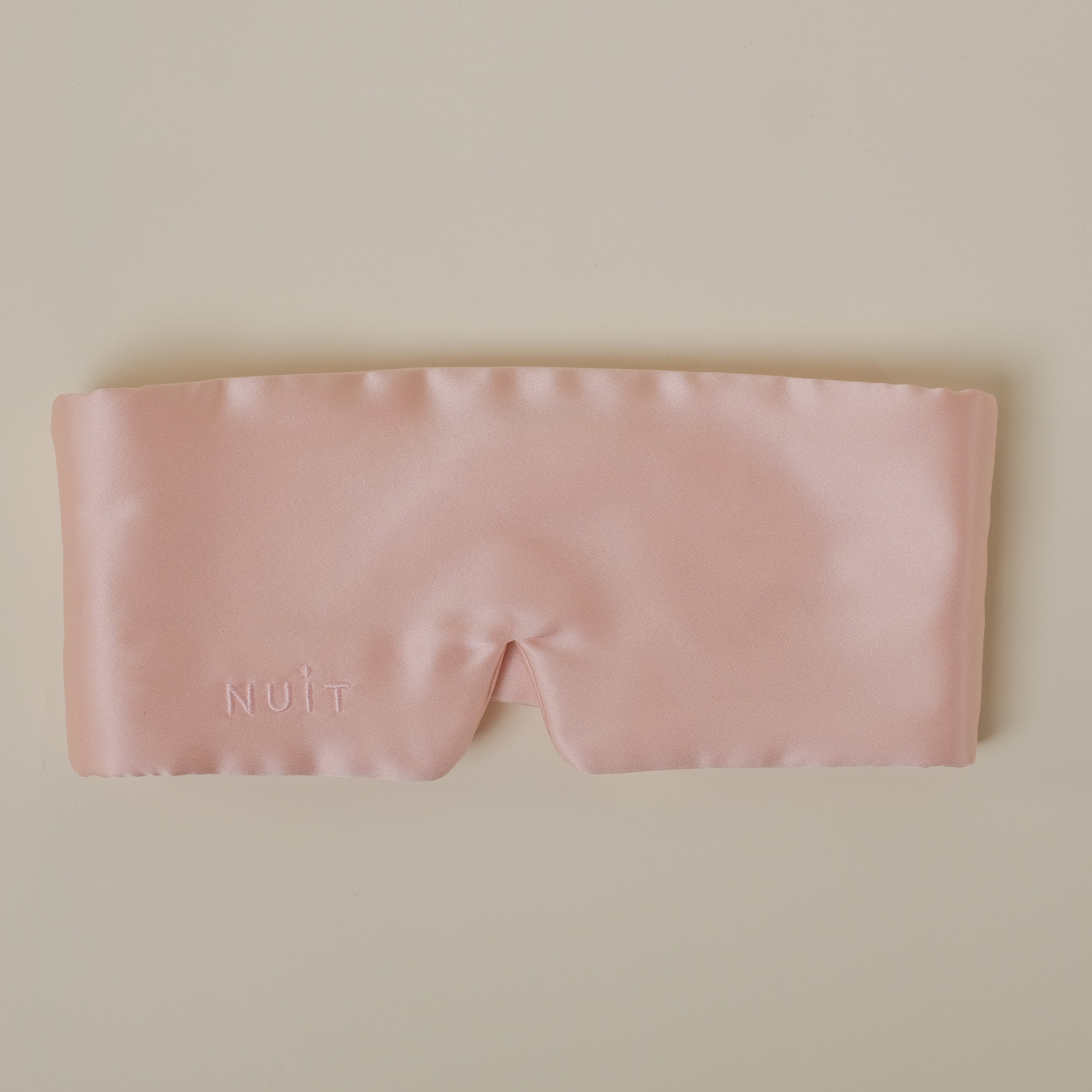 Dormitul cu ochii deschisi: cauze, simptome si solutii eficient